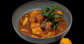 Cari poisson Goutali avec piment et persil